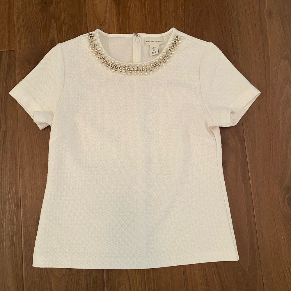 Adrienne Vittadini White Textured Blouse with Beaded Neckline size small